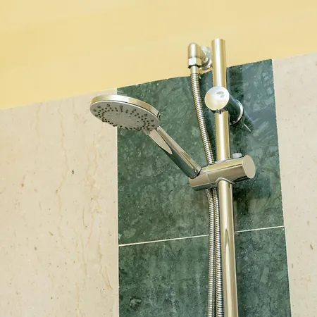 בית הארחה Comfort House